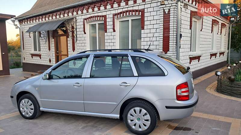 Универсал Skoda Fabia 2007 в Виннице