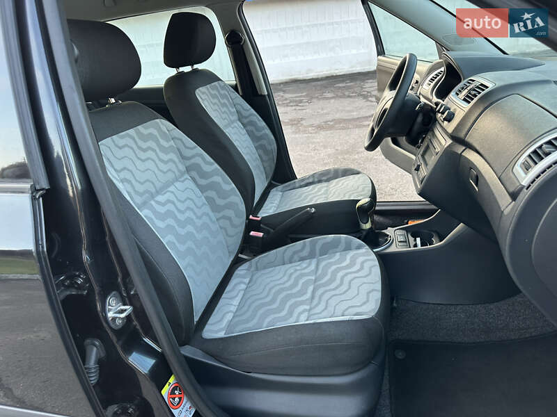 Универсал Skoda Fabia 2009 в Радивилове