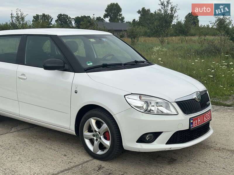 Універсал Skoda Fabia 2012 в Сарнах