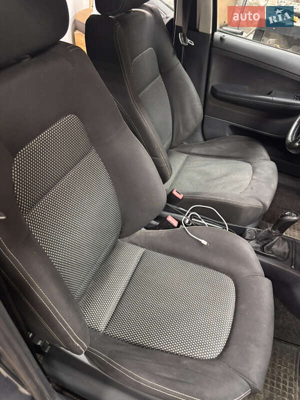 Универсал Skoda Fabia 2005 в Шостке