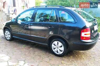 Універсал Skoda Fabia 2006 в Чернігові