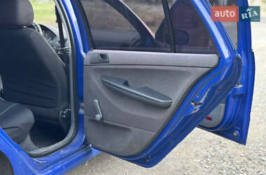Универсал Skoda Fabia 2003 в 