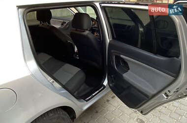 Хэтчбек Skoda Fabia 2010 в 