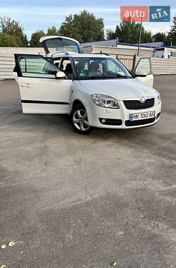 Універсал Skoda Fabia 2008 в Рівному