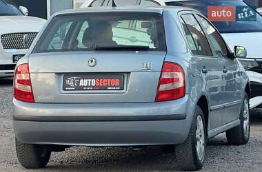 Хэтчбек Skoda Fabia 2005 в 