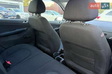 Хэтчбек Skoda Fabia 2005 в 