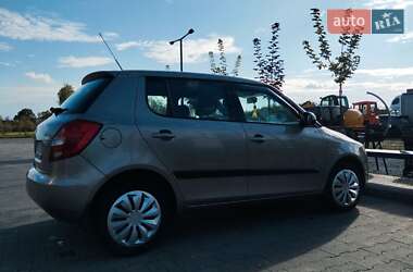 Хэтчбек Skoda Fabia 2007 в 