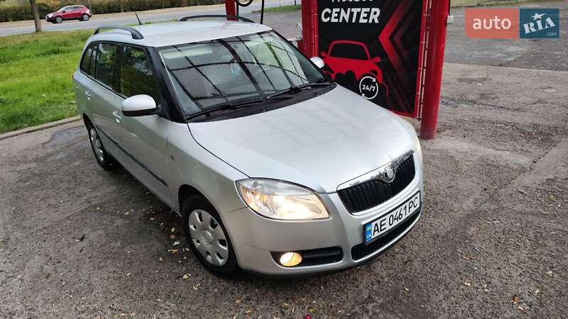 Универсал Skoda Fabia 2009 в Кривом Роге