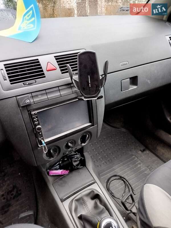 Универсал Skoda Fabia 2003 в Виннице
