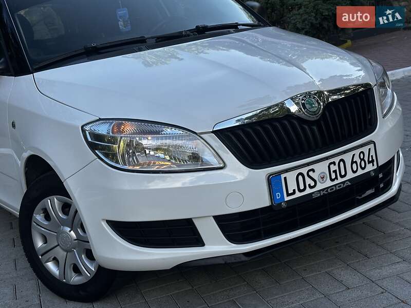 Хэтчбек Skoda Fabia 2011 в Дрогобыче
