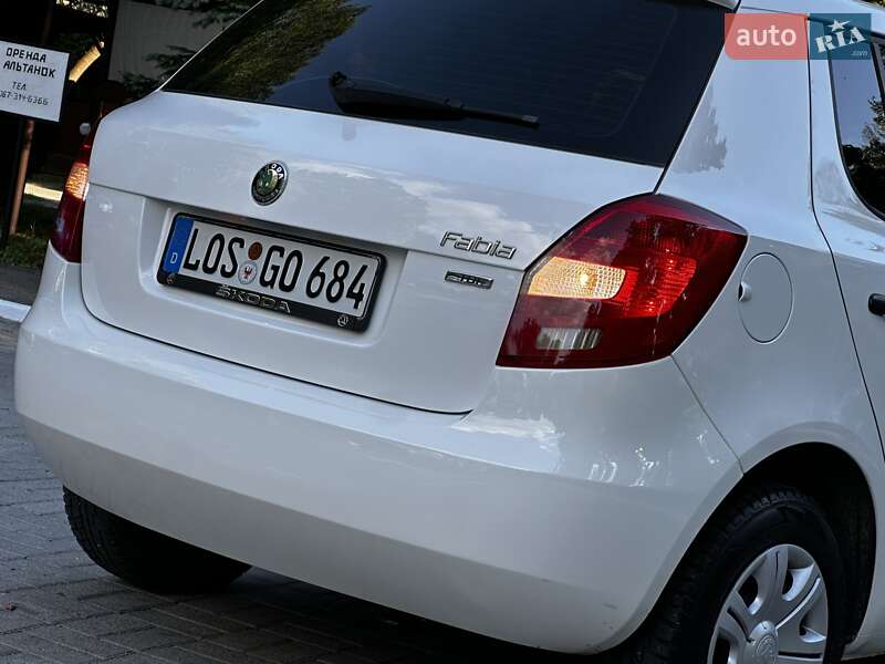 Хэтчбек Skoda Fabia 2011 в Дрогобыче