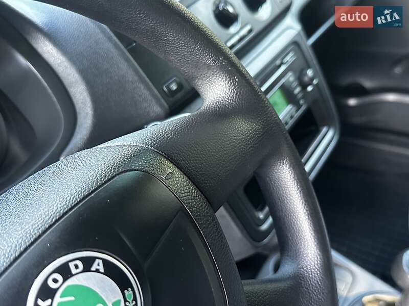 Хэтчбек Skoda Fabia 2011 в Дрогобыче