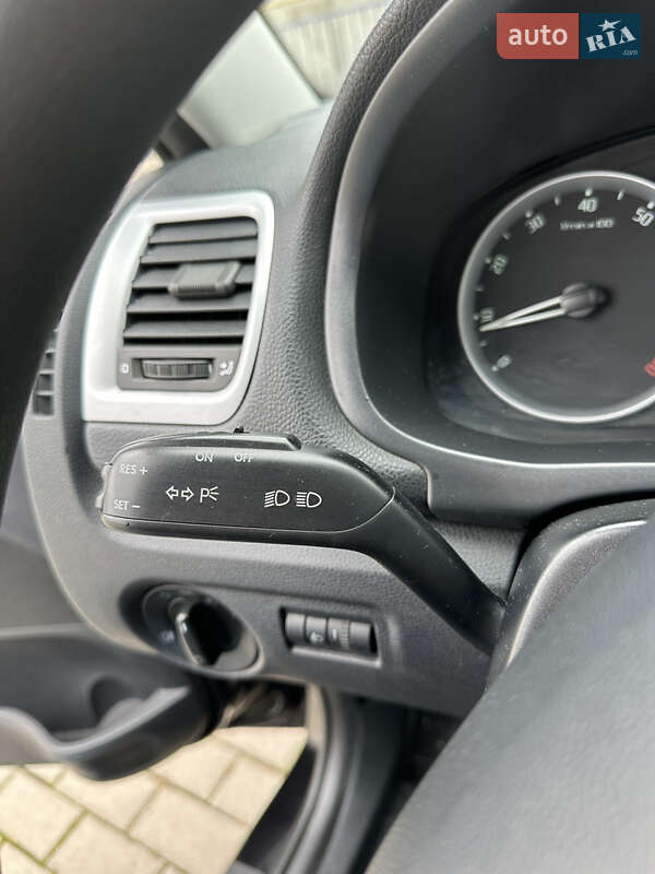 Хэтчбек Skoda Fabia 2008 в Тернополе