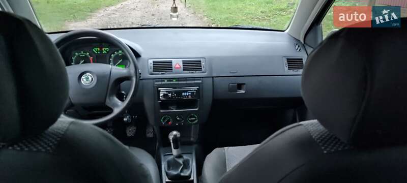 Универсал Skoda Fabia 2006 в Каменец-Подольском