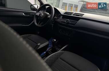 Хэтчбек Skoda Fabia 2019 в 