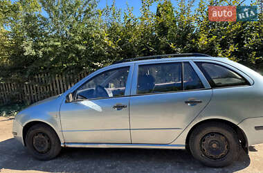 Универсал Skoda Fabia 2002 в 