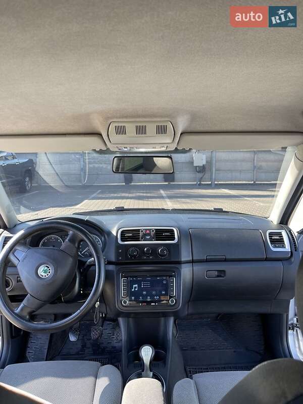 Хэтчбек Skoda Fabia 2008 в Кривом Роге