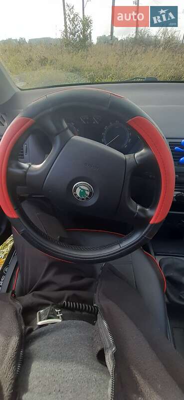 Универсал Skoda Fabia 2007 в Верхнем Синевидном