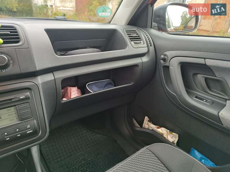 Хэтчбек Skoda Fabia 2009 в Шаргороде