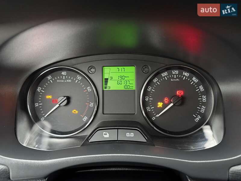 Хэтчбек Skoda Fabia 2013 в Белой Церкви