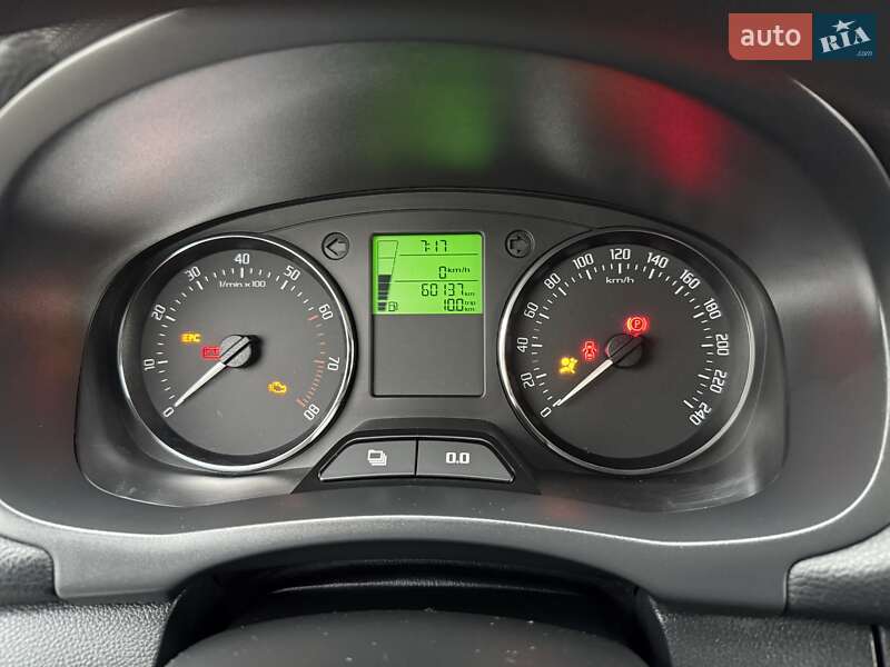 Хэтчбек Skoda Fabia 2013 в Белой Церкви