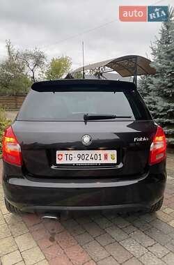 Хэтчбек Skoda Fabia 2009 в 