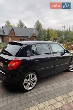 Хэтчбек Skoda Fabia 2009 в 