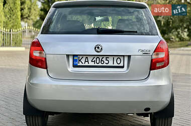 Хэтчбек Skoda Fabia 2007 в 