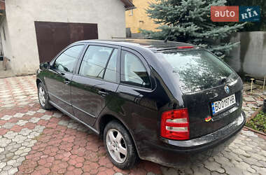 Универсал Skoda Fabia 2002 в 