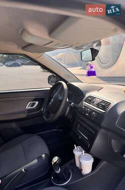 Хэтчбек Skoda Fabia 2008 в 