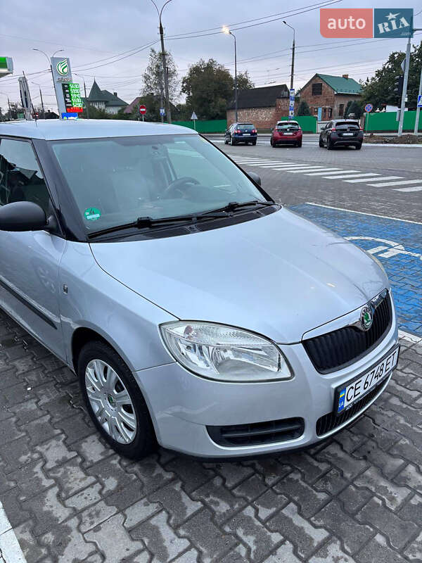 Хетчбек Skoda Fabia 2008 в Чернівцях фото 3 Хетчбек Skoda Fabia 2008 в Чернівцях