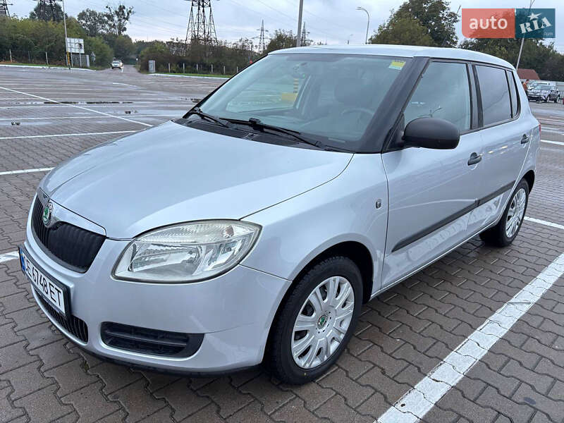 Хетчбек Skoda Fabia 2008 в Чернівцях фото 10 Хетчбек Skoda Fabia 2008 в Чернівцях