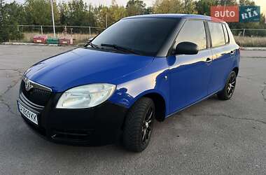 Хэтчбек Skoda Fabia 2008 в 