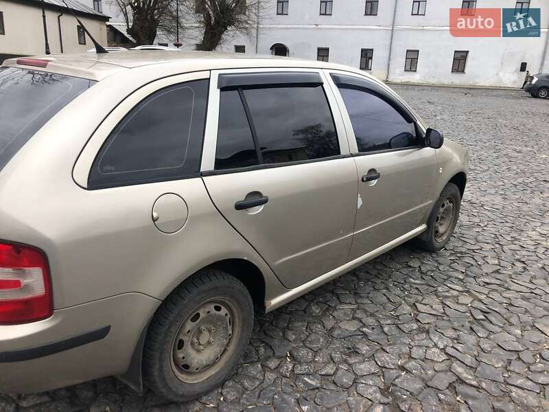Универсал Skoda Fabia 2005 в Луцке