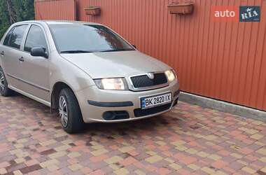 Хетчбек Skoda Fabia 2005 в Рівному