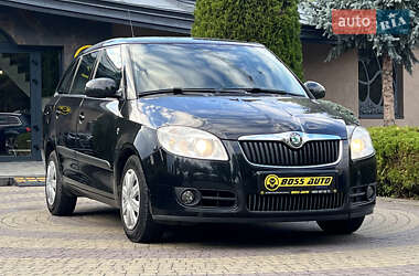 Універсал Skoda Fabia 2009 в Львові