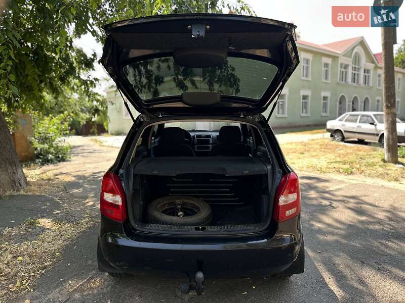 Хэтчбек Skoda Fabia 2008 в Николаеве фото 9 Хэтчбек Skoda Fabia 2008 в Николаеве