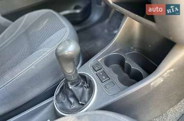 Хэтчбек Skoda Fabia 2008 в 