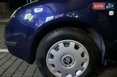 Хэтчбек Skoda Fabia 2003 в 