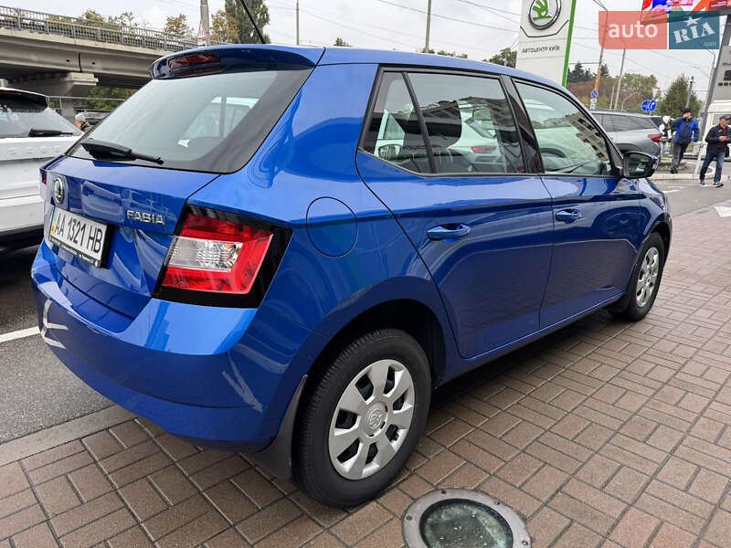 Хэтчбек Skoda Fabia 2016 в Киеве фото 5 Хэтчбек Skoda Fabia 2016 в Киеве