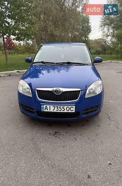 Хэтчбек Skoda Fabia 2008 в Киеве