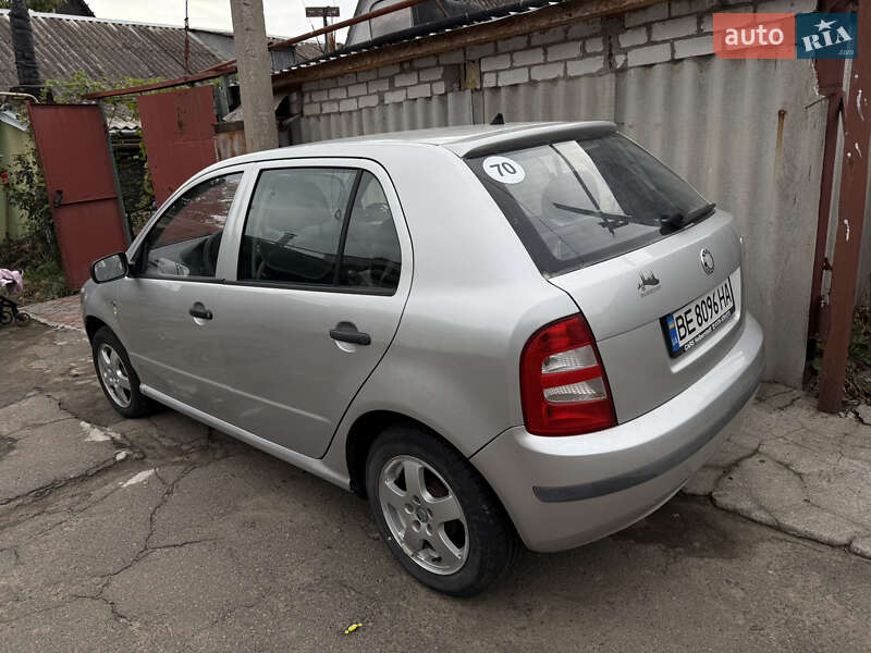 Хетчбек Skoda Fabia 2002 в Миколаєві