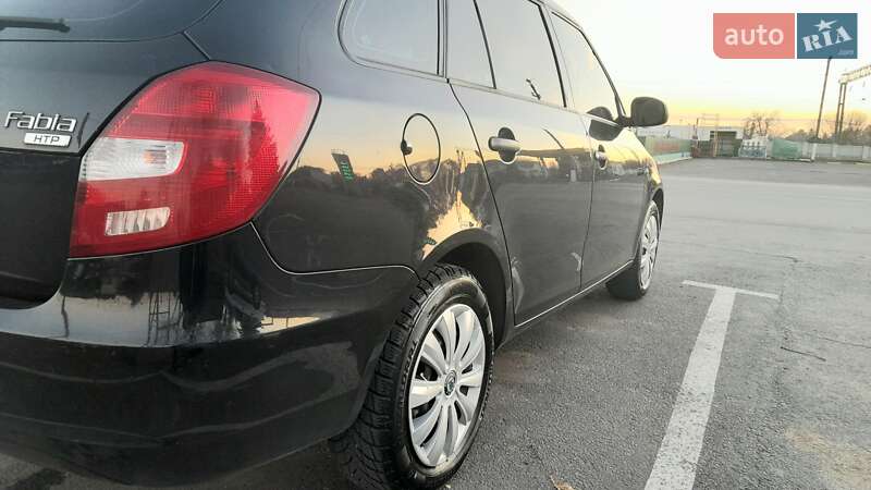 Универсал Skoda Fabia 2009 в Крыжополе фото 45 Универсал Skoda Fabia 2009 в Крыжополе