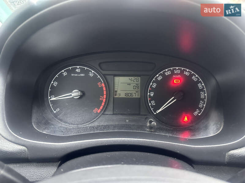 Универсал Skoda Fabia 2009 в Виннице фото 21 Универсал Skoda Fabia 2009 в Виннице