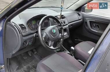 Хетчбек Skoda Fabia 2010 в  фото 10 Хетчбек Skoda Fabia 2010 в
