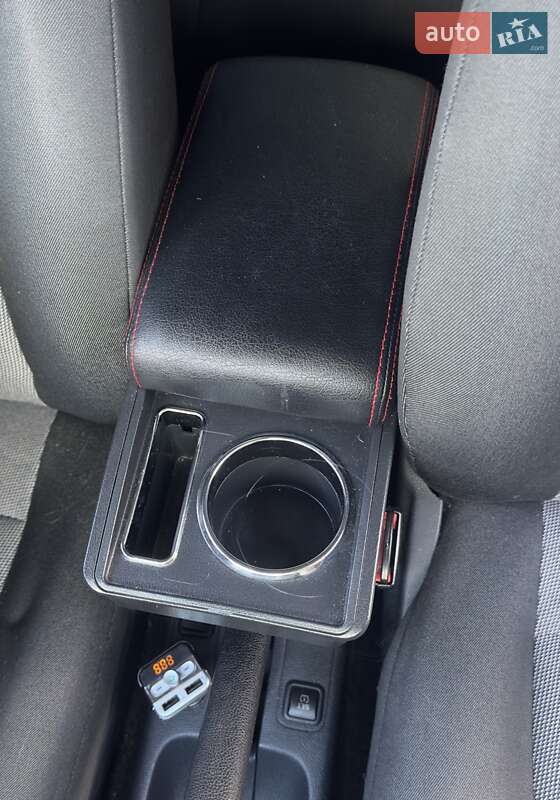 Хэтчбек Skoda Fabia 2014 в Рава-Русской фото 7 Хэтчбек Skoda Fabia 2014 в Рава-Русской