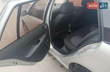 Универсал Skoda Fabia 2007 в  фото 7 Универсал Skoda Fabia 2007 в