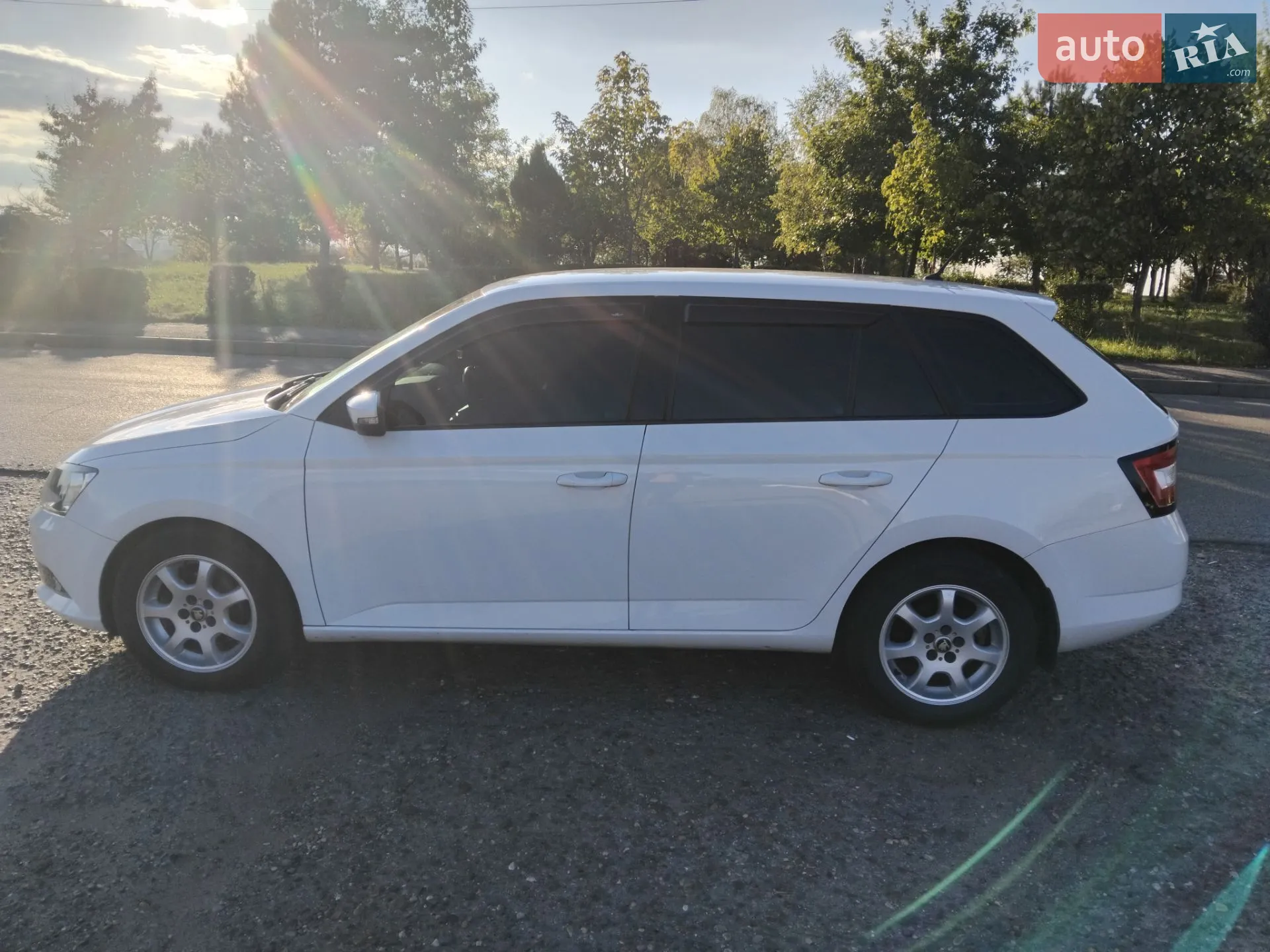 2015 Skoda Fabia - фото 1