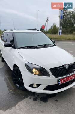 Універсал Skoda Fabia 2011 в Любарі