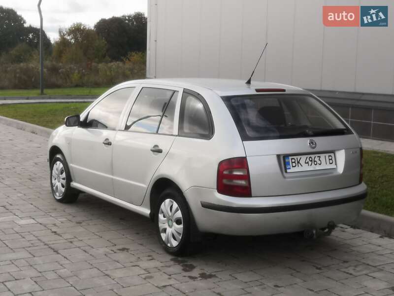 Універсал Skoda Fabia 2002 в Здолбуніві